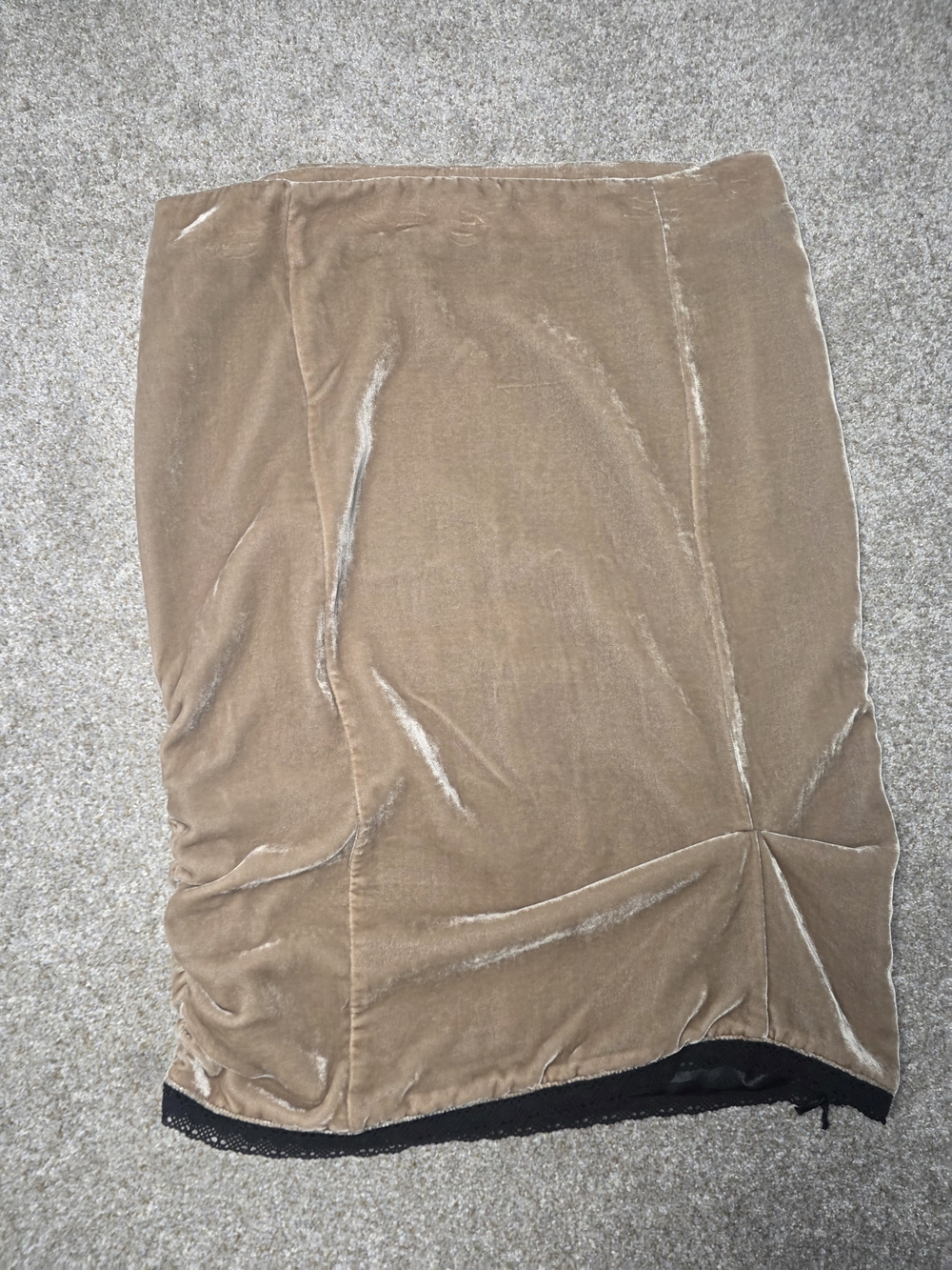 Y2K Women's Velvet Midi Skirt in Taupe